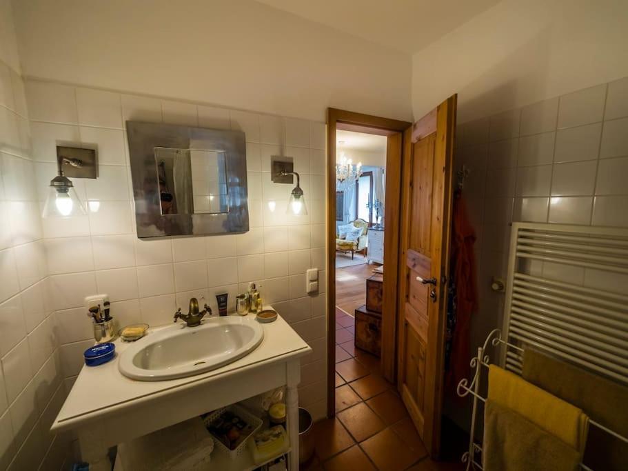Einliegerwohnung In Einer Muehle Vor Den Toren Frankfurts, Ideal Fuer Messegaeste Oder Stop Over Драйайх Екстериор снимка