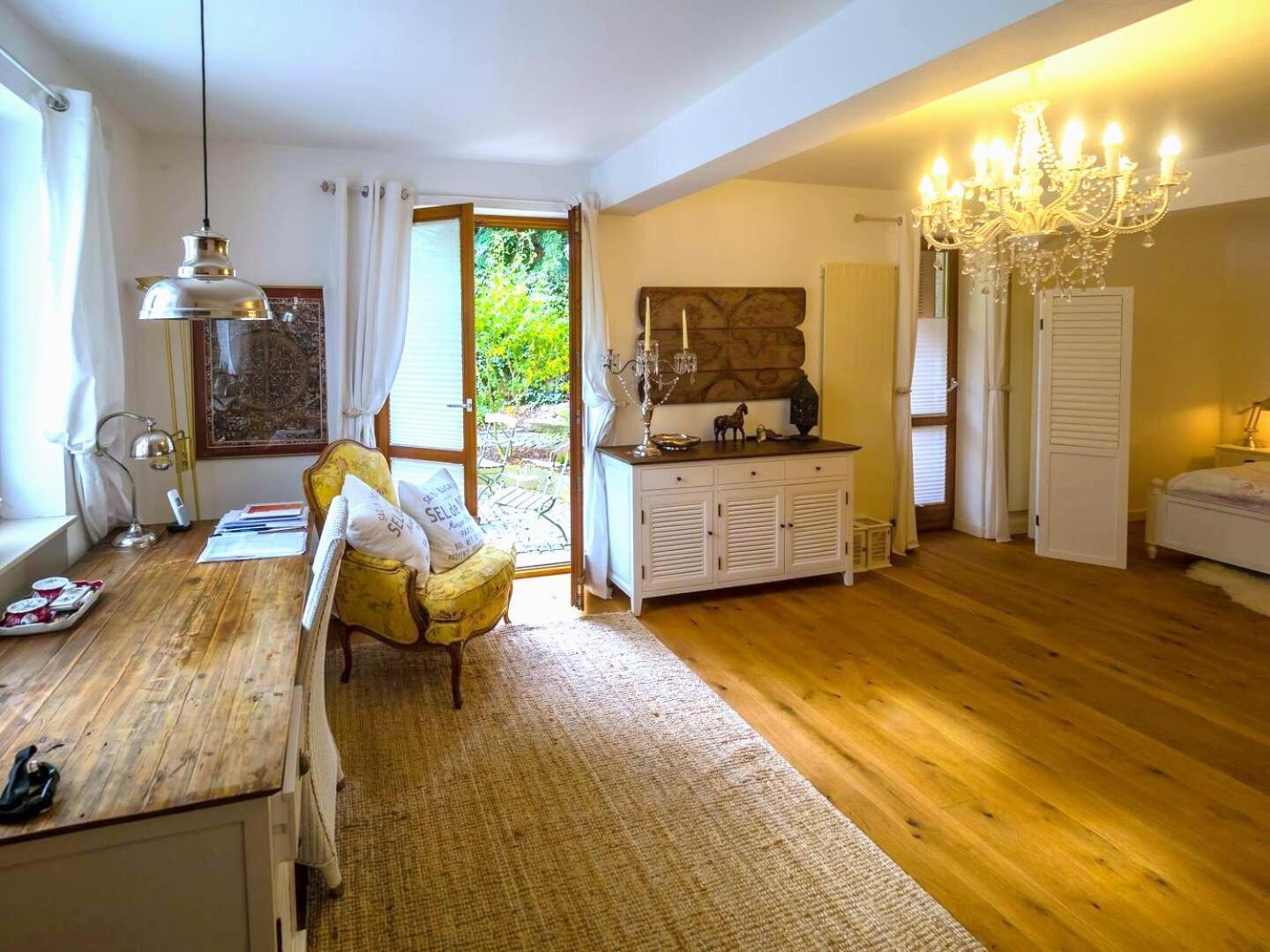 Einliegerwohnung In Einer Muehle Vor Den Toren Frankfurts, Ideal Fuer Messegaeste Oder Stop Over Драйайх Екстериор снимка