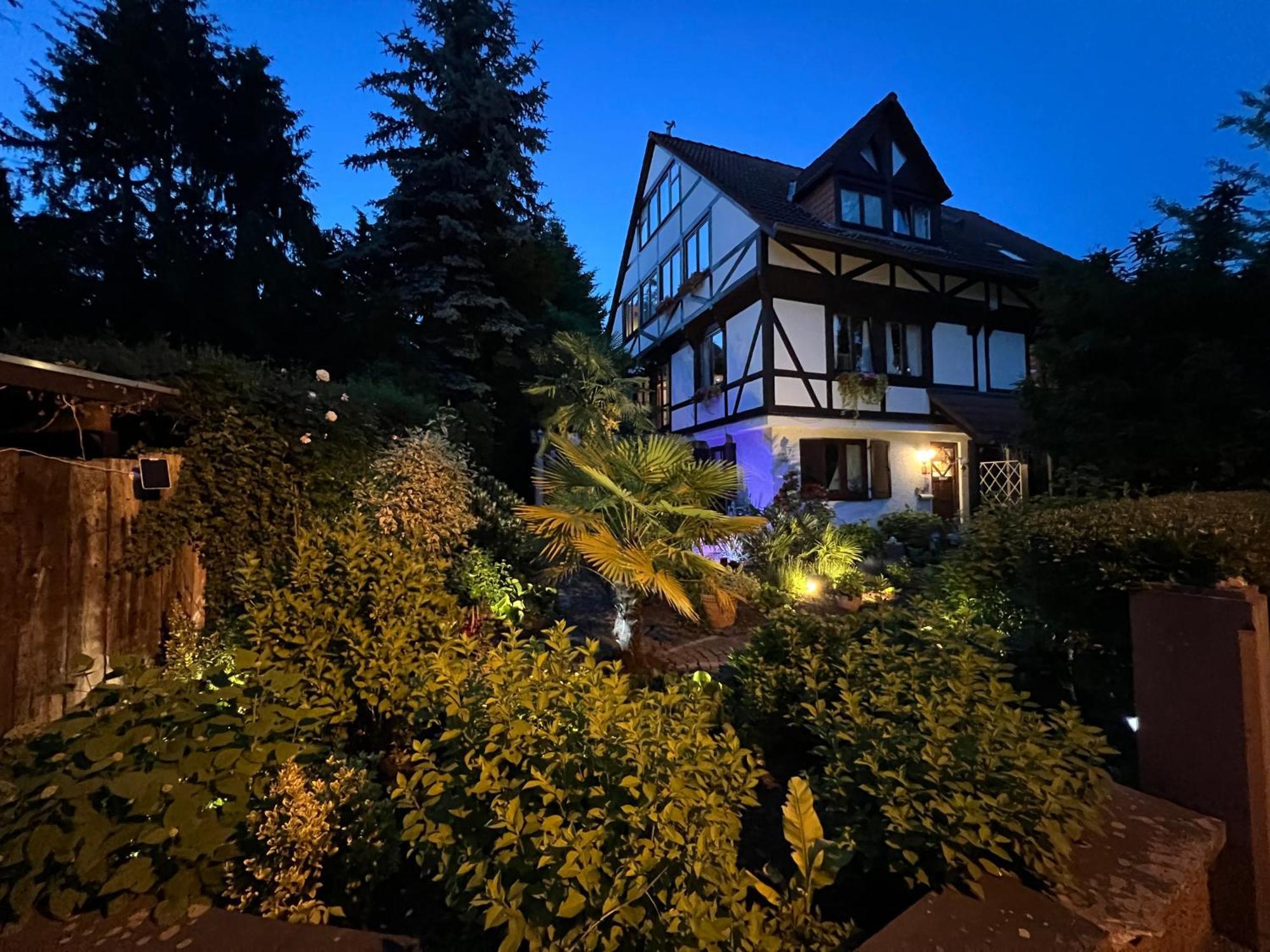 Einliegerwohnung In Einer Muehle Vor Den Toren Frankfurts, Ideal Fuer Messegaeste Oder Stop Over Драйайх Екстериор снимка
